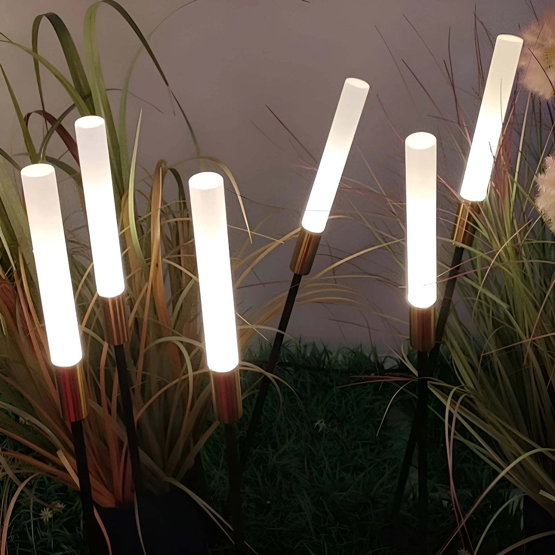 Outdoor Garden Light | Solar-Powered Metal and Acrylic | Modern Solar Lights Outdoor for Pathways and Balconies 2