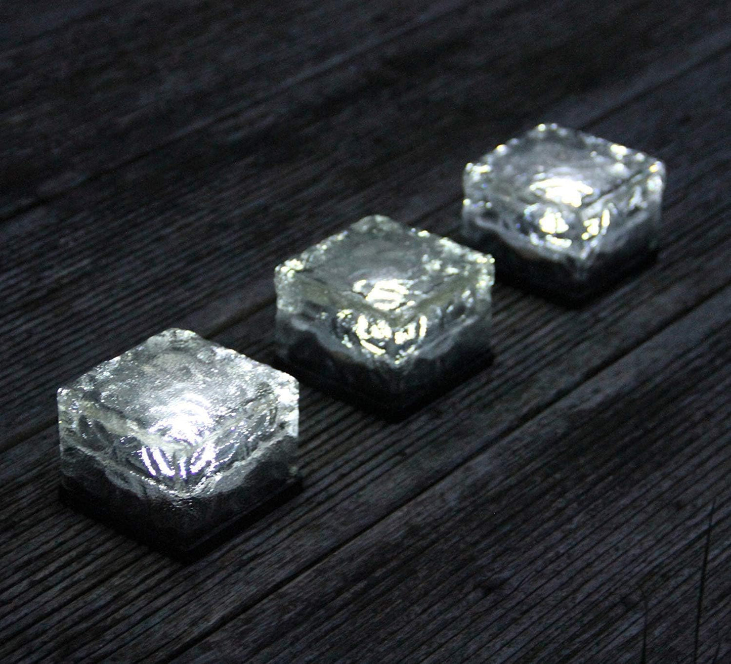 Solar Garden Light | Wireless Installation with Weatherproof Design | Solar Lights Outdoor for Garden and Patio 5